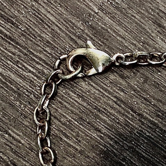 Gorgeous Lariat Necklace - Picture 4 of 4